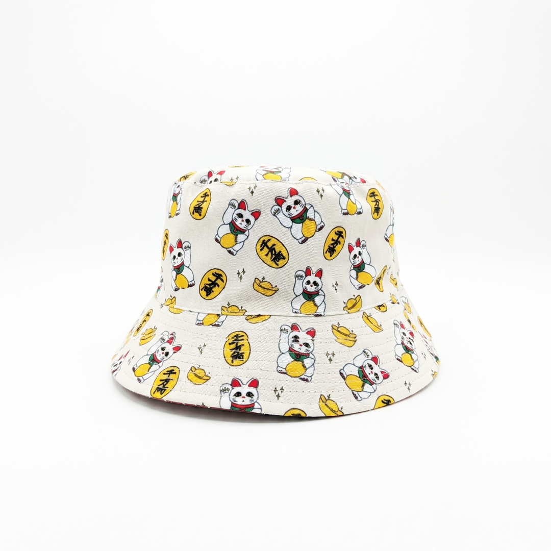 Lcuky Cat Reversible Bucket Hat (Beige)